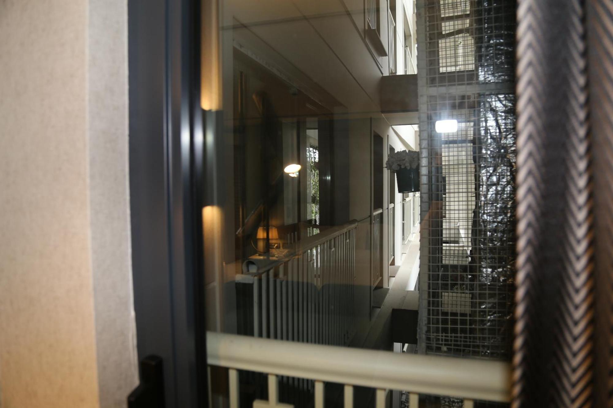 Stayso The House Hotel Estambul Habitación foto Interior of the building